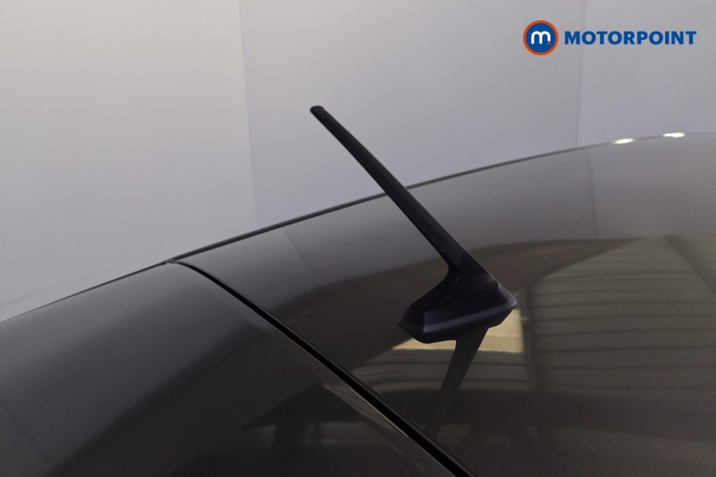 Renault Captur Iconic Edition Automatic Petrol SUV - Stock Number (1628322) - 29th supplementary image