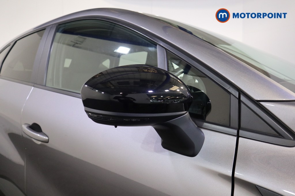 Renault Captur Iconic Edition Automatic Petrol SUV - Stock Number (1628322) - 30th supplementary image