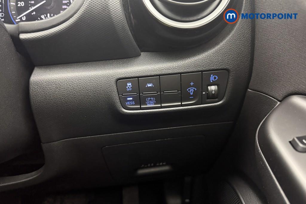 Hyundai Kona Premium Automatic Petrol-Electric Hybrid SUV - Stock Number (1628401) - 19th supplementary image