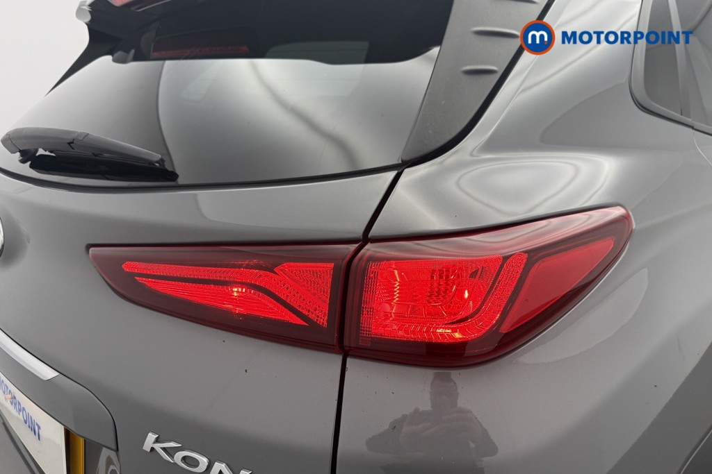 Hyundai Kona Premium Automatic Petrol-Electric Hybrid SUV - Stock Number (1628401) - 20th supplementary image