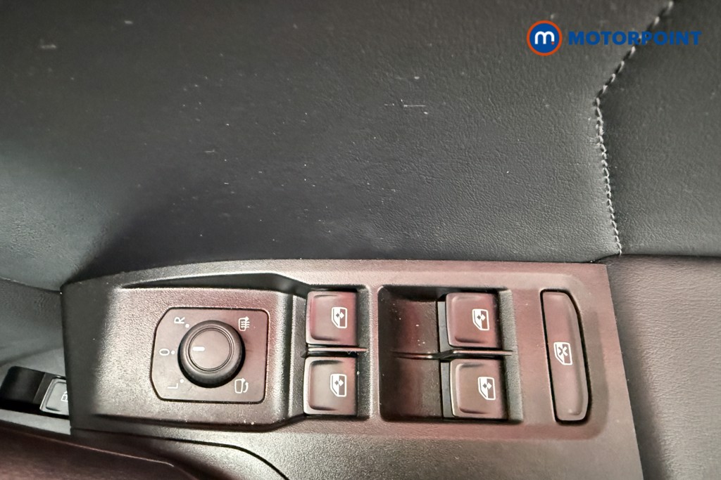 Cupra Formentor V1 Automatic Petrol Plug-In Hybrid SUV - Stock Number (1628631) - 19th supplementary image