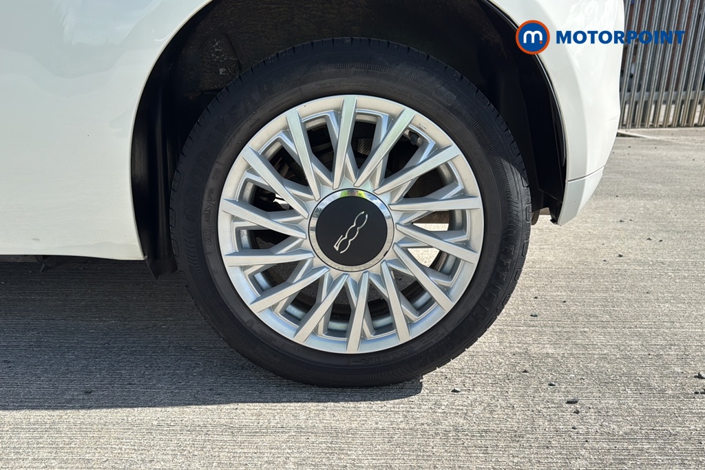 Fiat 500 Lounge Manual Petrol Hatchback - Stock Number (1628652) - 45th supplementary image