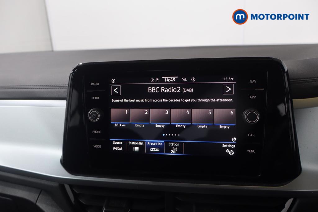 Volkswagen T-Roc Life Automatic Petrol SUV - Stock Number (1629035) - 10th supplementary image