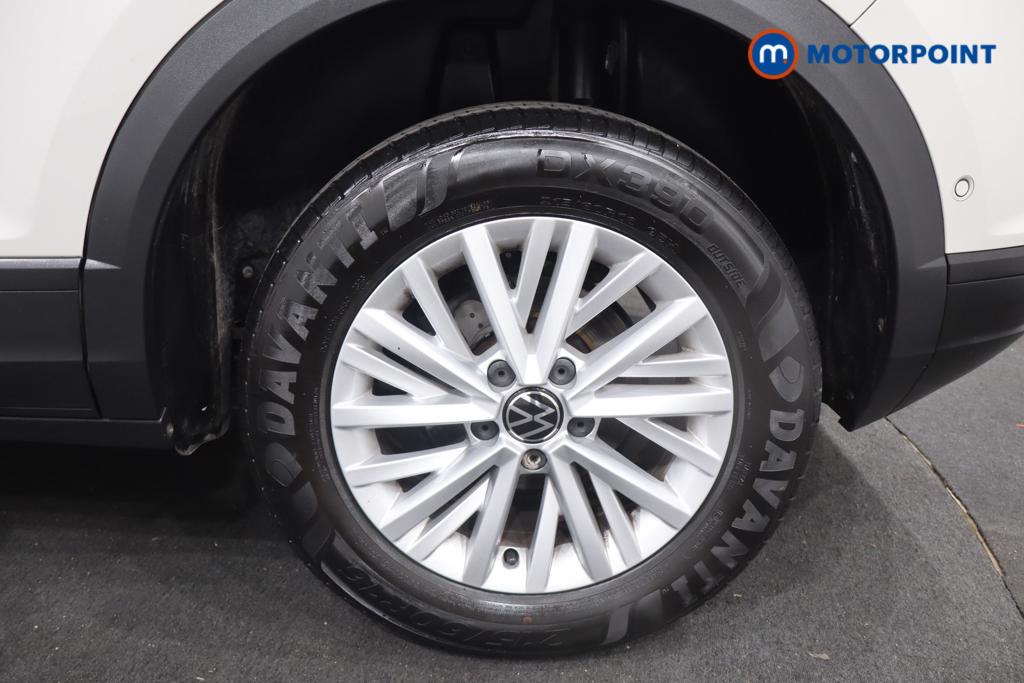 Volkswagen T-Roc Life Automatic Petrol SUV - Stock Number (1629035) - 28th supplementary image