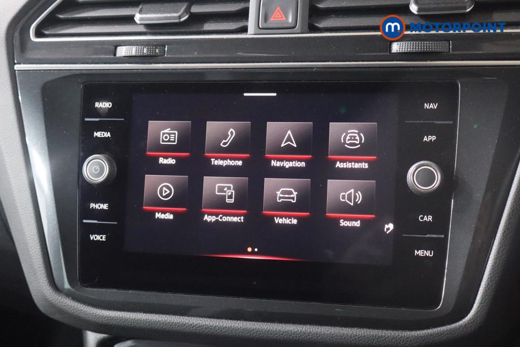 Volkswagen Tiguan R-Line Automatic Petrol SUV - Stock Number (1629036) - 13th supplementary image