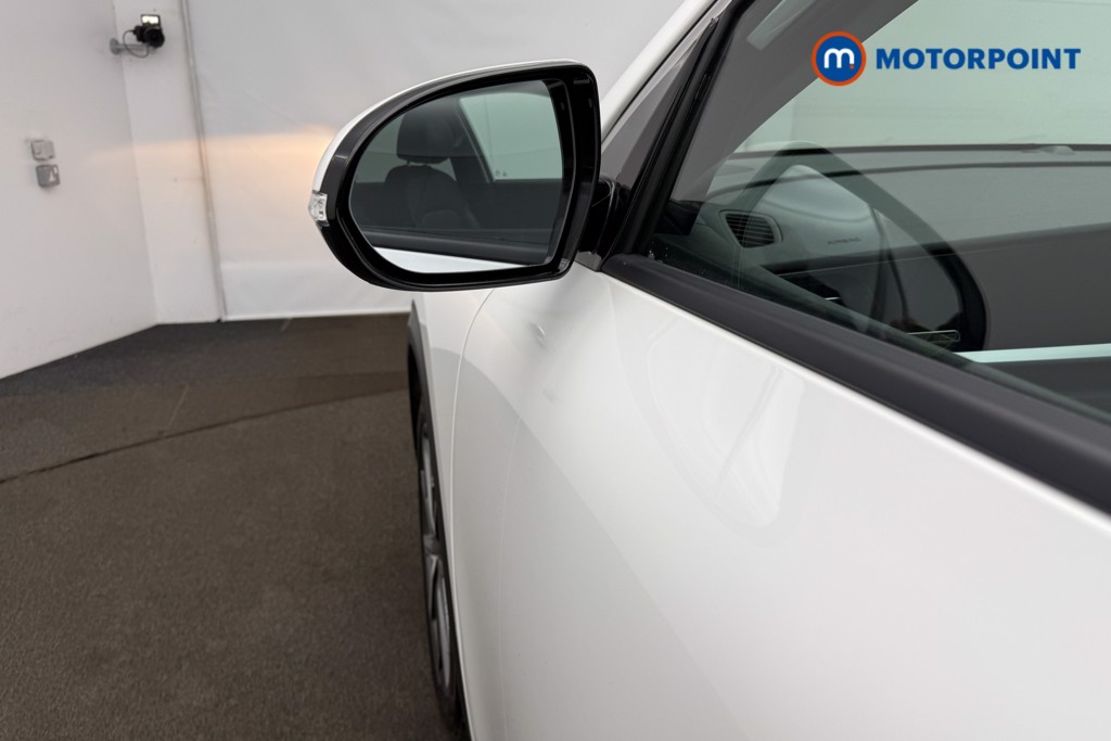 KIA Niro 3 Automatic Petrol-Electric Hybrid SUV - Stock Number (1629543) - 33rd supplementary image