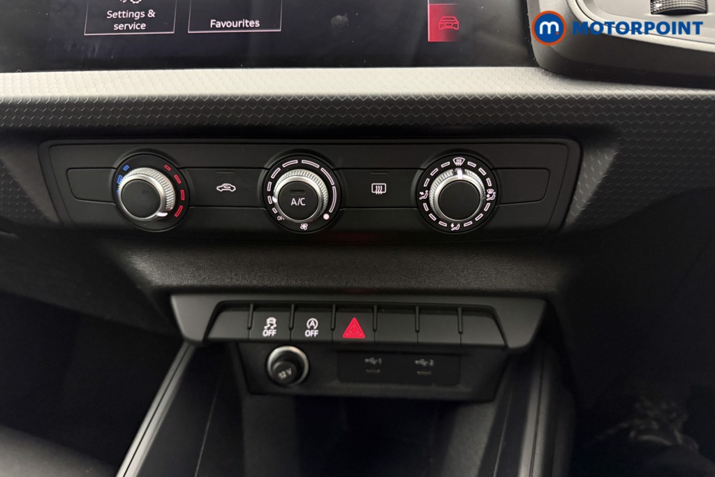 Audi A1 Technik Manual Petrol Hatchback - Stock Number (1629736) - 3rd supplementary image