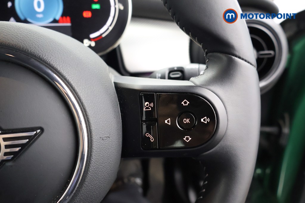 Mini Hatchback Cooper Exclusive Automatic Petrol Hatchback - Stock Number (1629776) - 3rd supplementary image