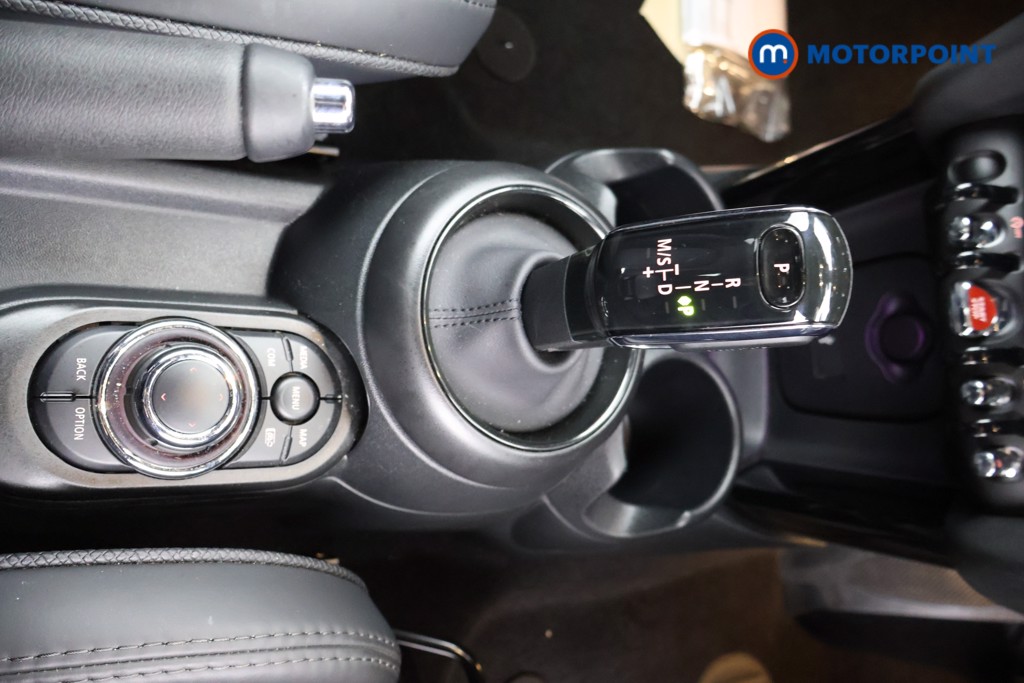 Mini Hatchback Cooper Exclusive Automatic Petrol Hatchback - Stock Number (1629776) - 8th supplementary image