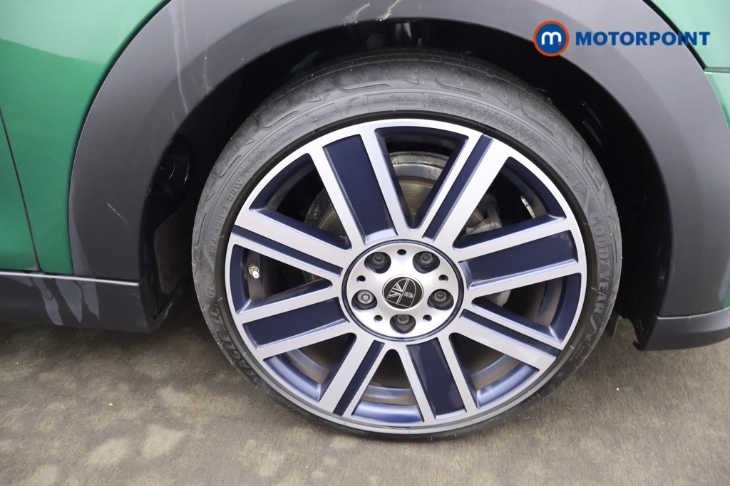 Mini Hatchback Cooper Exclusive Automatic Petrol Hatchback - Stock Number (1629776) - 21st supplementary image