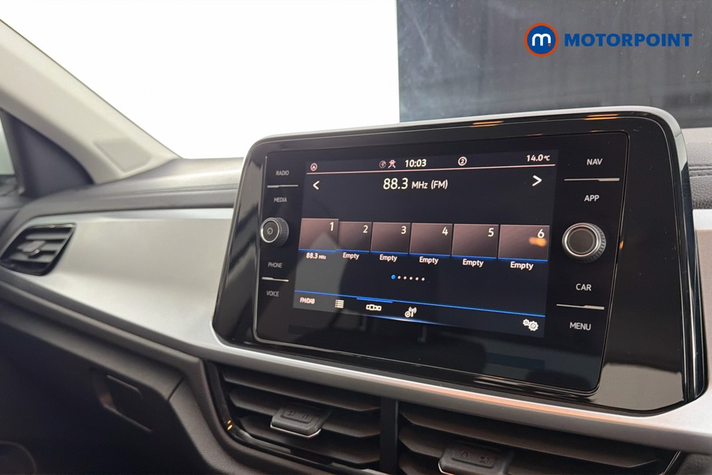 Volkswagen T-Roc Life Automatic Petrol SUV - Stock Number (1629869) - 9th supplementary image