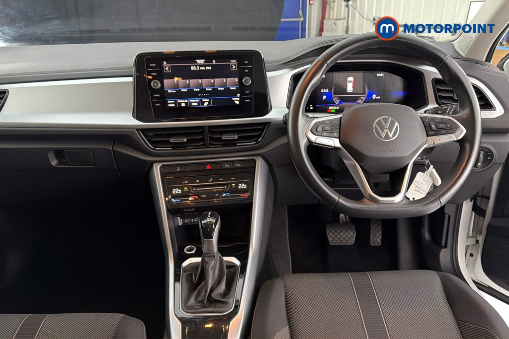 Volkswagen T-Roc Life Automatic Petrol SUV - Stock Number (1629869) - 1st supplementary image