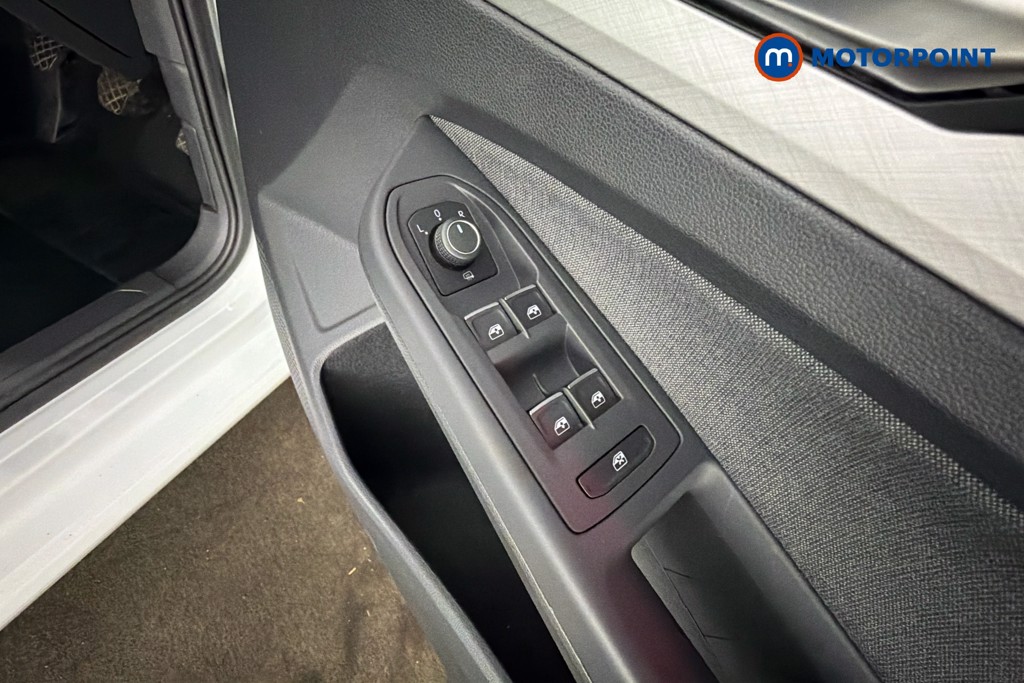 Volkswagen Golf Life Manual Petrol Hatchback - Stock Number (1629985) - 20th supplementary image