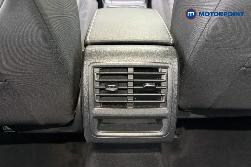 Volkswagen Golf Life Manual Petrol Hatchback - Stock Number (1629985) - 30th supplementary image