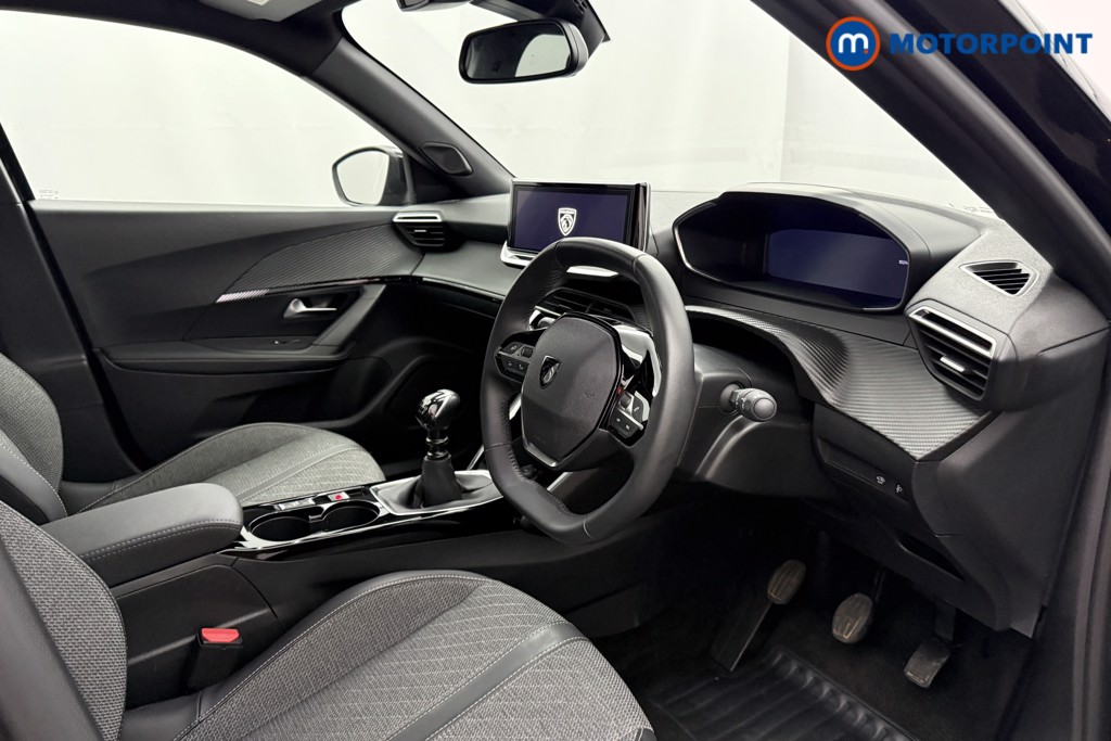 Peugeot 2008 Allure Manual Petrol SUV - Stock Number (1630175) - 1st supplementary image