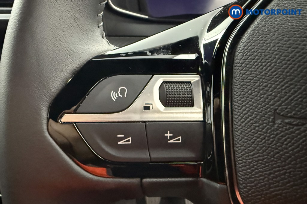 Peugeot 2008 Allure Manual Petrol SUV - Stock Number (1630223) - 3rd supplementary image