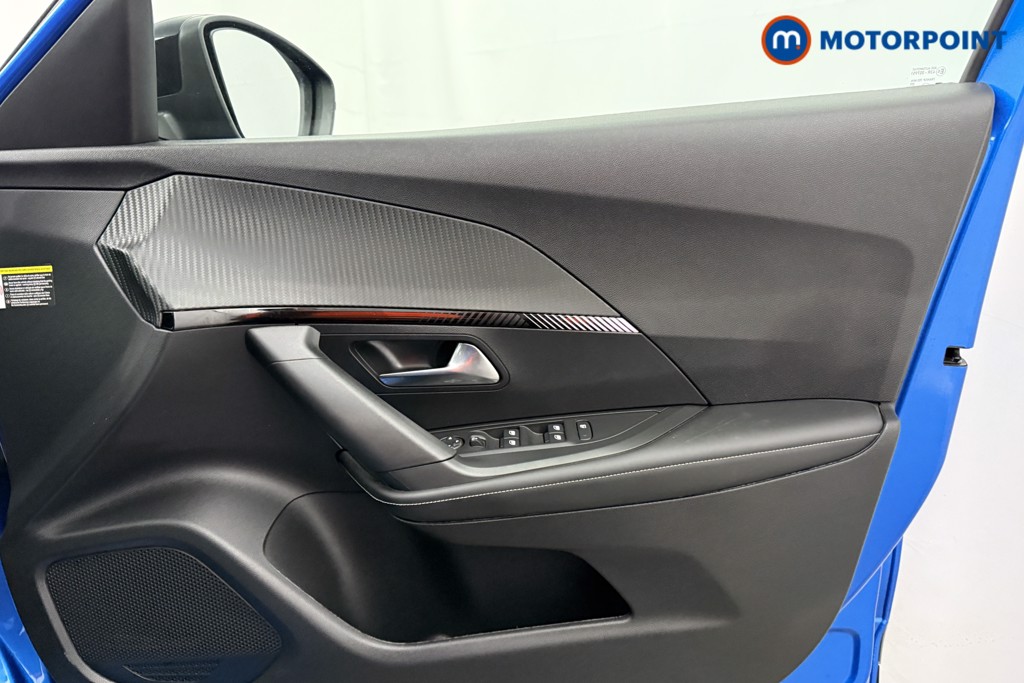 Peugeot 2008 Allure Manual Petrol SUV - Stock Number (1630223) - 14th supplementary image