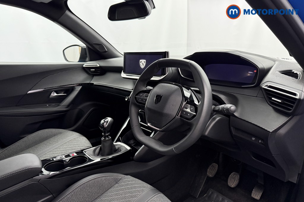 Peugeot 2008 Allure Manual Petrol SUV - Stock Number (1630223) - 1st supplementary image