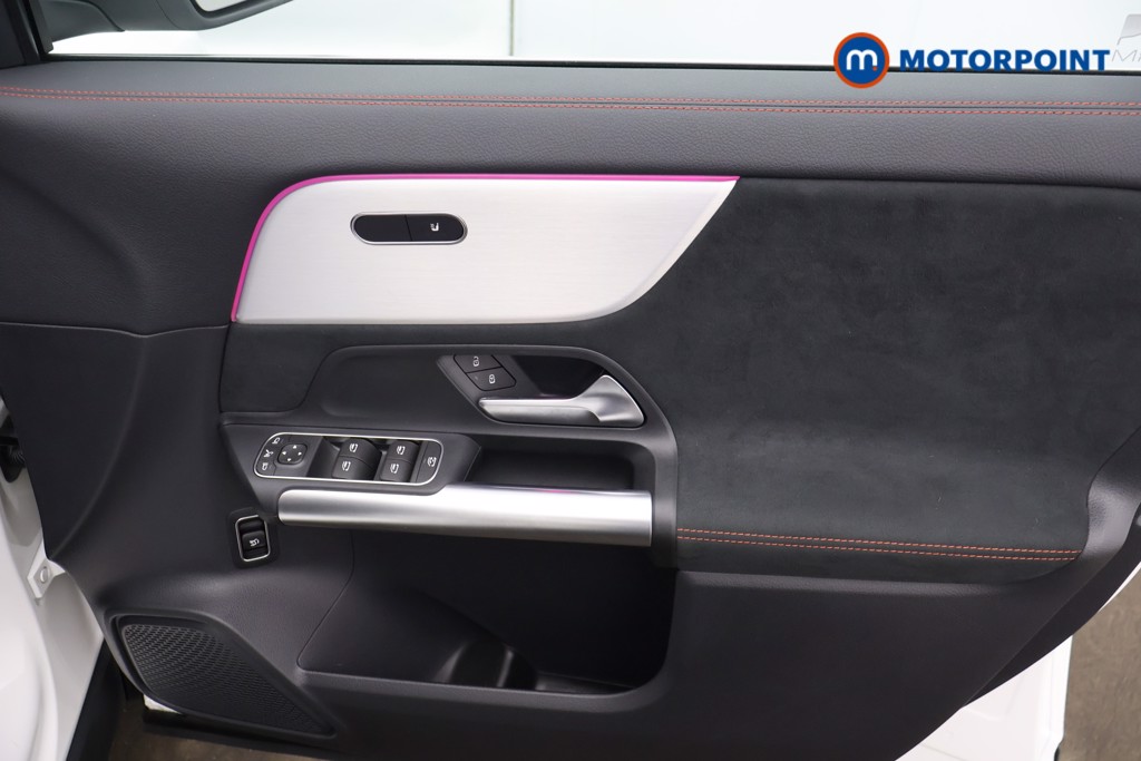 Mercedes-Benz GLA Amg Line Automatic Petrol SUV - Stock Number (1630354) - 11th supplementary image