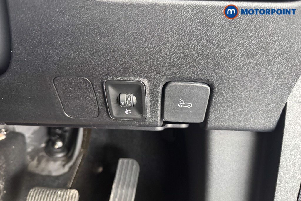 Mg Motor Uk HS Trophy Automatic Petrol-Electric Hybrid SUV - Stock Number (1630550) - 14th supplementary image