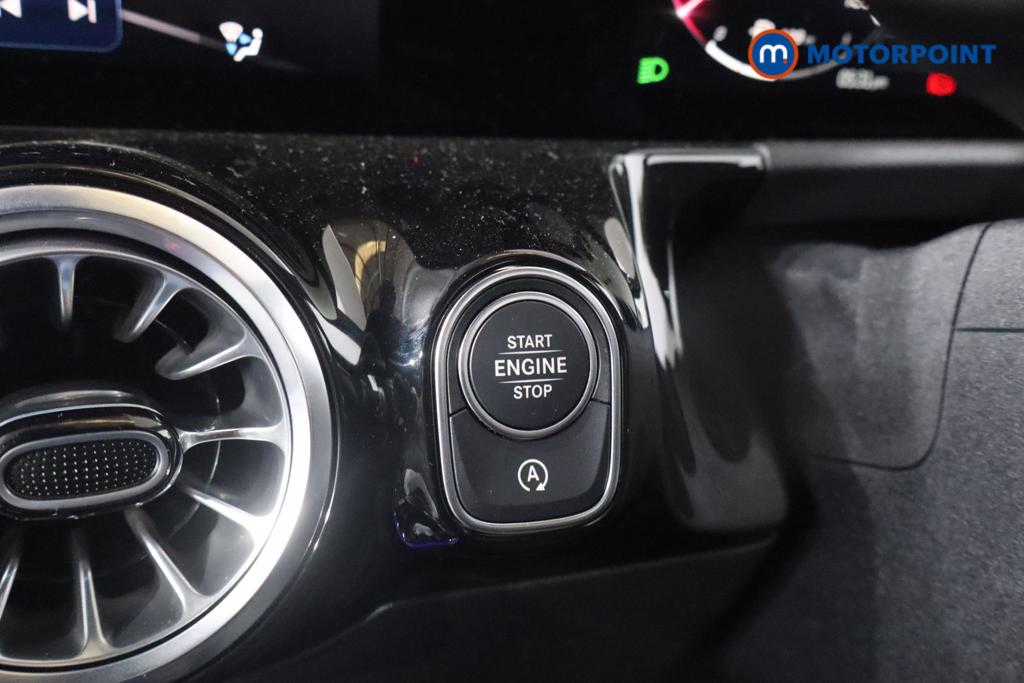 Mercedes-Benz GLA Amg Line Automatic Petrol SUV - Stock Number (1630711) - 6th supplementary image