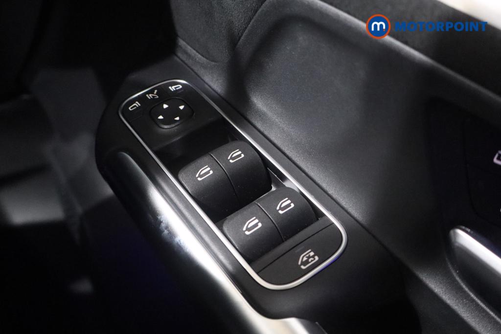 Mercedes-Benz GLA Amg Line Automatic Petrol SUV - Stock Number (1630711) - 9th supplementary image