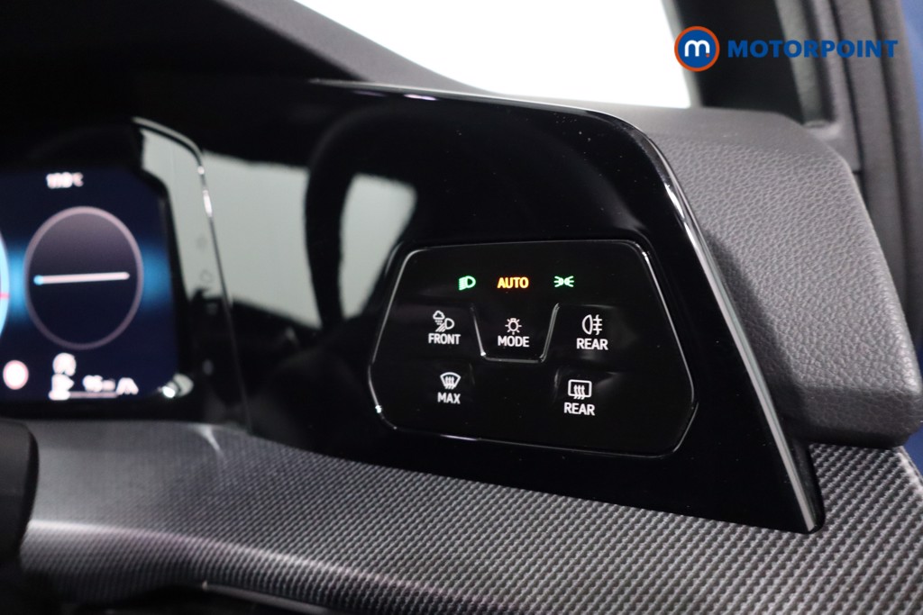 Volkswagen Golf Black Edition Automatic Petrol Hatchback - Stock Number (1631171) - 18th supplementary image