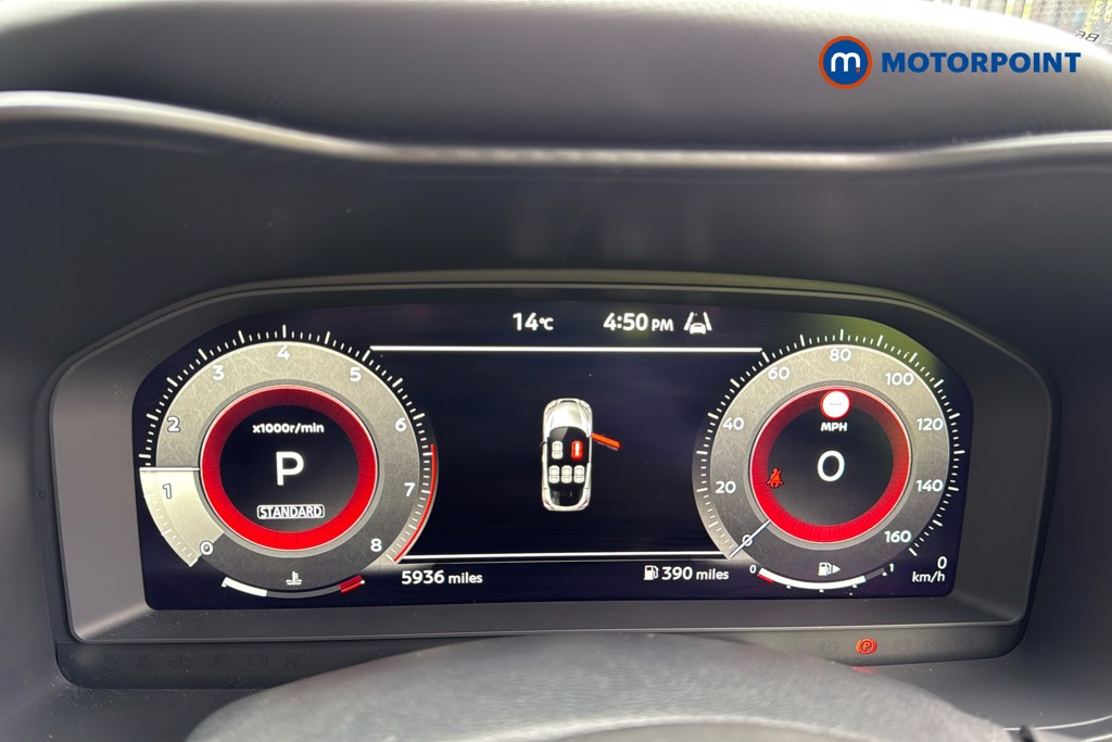 Nissan Juke Tekna Automatic Petrol SUV - Stock Number (1631258) - 8th supplementary image