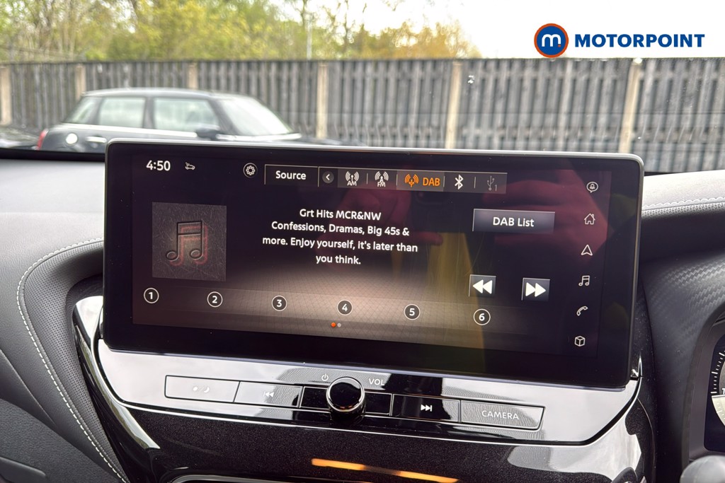 Nissan Juke Tekna Automatic Petrol SUV - Stock Number (1631258) - 9th supplementary image