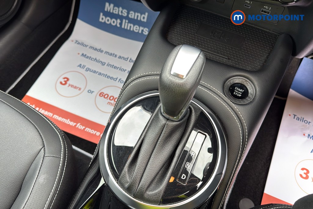 Nissan Juke Tekna Automatic Petrol SUV - Stock Number (1631258) - 15th supplementary image