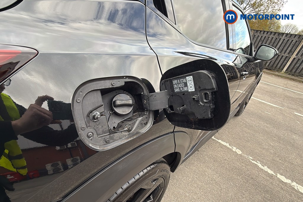 Nissan Juke Tekna Automatic Petrol SUV - Stock Number (1631258) - 41st supplementary image