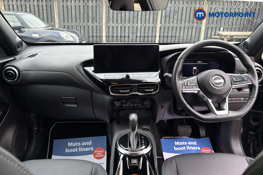 Nissan Juke Tekna Automatic Petrol SUV - Stock Number (1631258) - 1st supplementary image