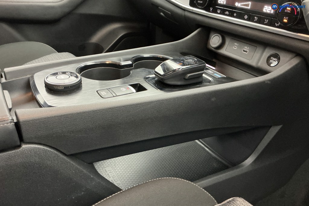 Nissan X-Trail N-Connecta Automatic Petrol-Electric Hybrid SUV - Stock Number (1631284) - 25th supplementary image