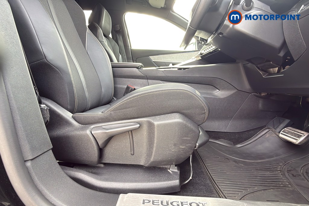 Peugeot 3008 GT Automatic Diesel SUV - Stock Number (1631693) - 25th supplementary image