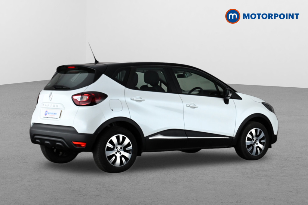Renault Captur Play Manual Petrol SUV - Stock Number (1631925) - Drivers side rear corner