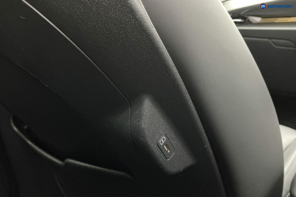 KIA Niro 4 Automatic Electric SUV - Stock Number (1632291) - 14th supplementary image