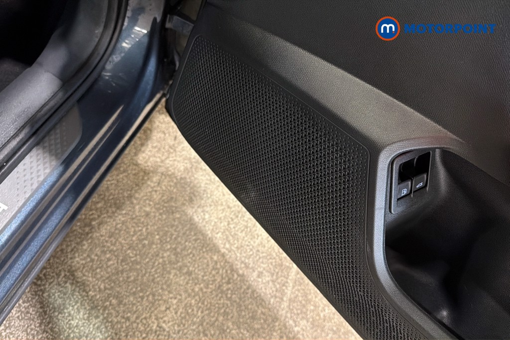 Cupra Formentor V2 Automatic Petrol Plug-In Hybrid SUV - Stock Number (1632311) - 21st supplementary image