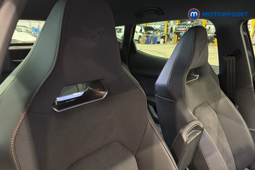 Cupra Formentor V2 Automatic Petrol Plug-In Hybrid SUV - Stock Number (1632311) - 23rd supplementary image