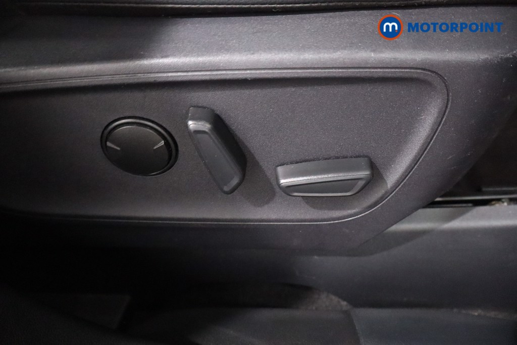 Ford Kuga St-Line X Edition Automatic Petrol Plug-In Hybrid SUV - Stock Number (1632433) - 26th supplementary image