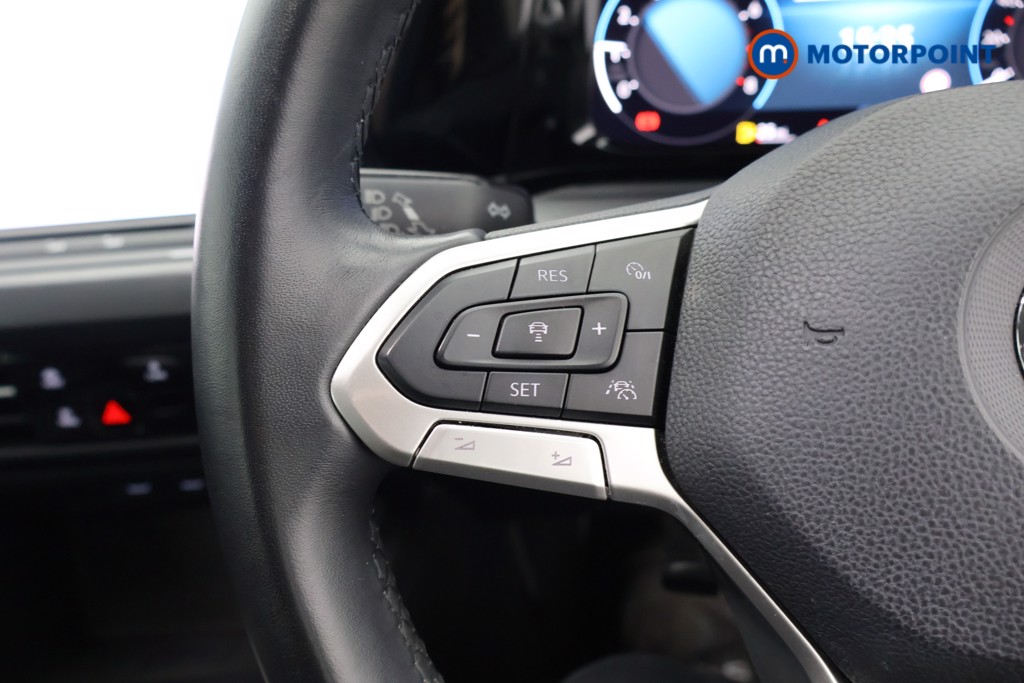 Volkswagen Golf Style Manual Petrol Hatchback - Stock Number (1632478) - 2nd supplementary image