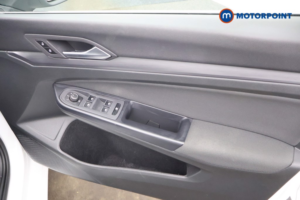 Volkswagen Golf Style Manual Petrol Hatchback - Stock Number (1632478) - 11th supplementary image