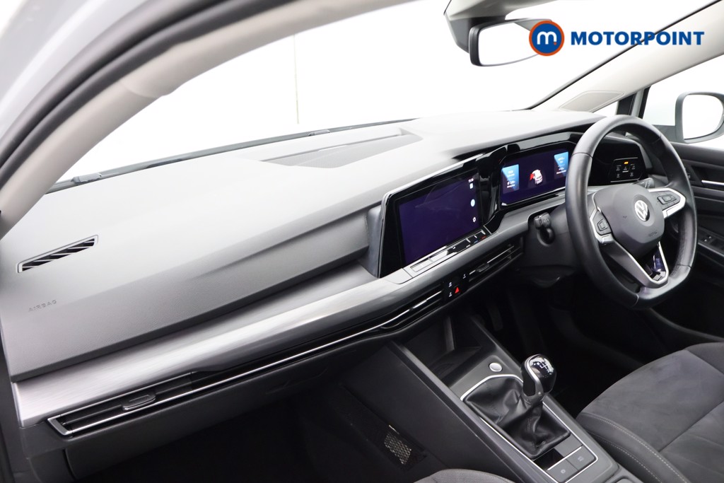 Volkswagen Golf Style Manual Petrol Hatchback - Stock Number (1632478) - 17th supplementary image