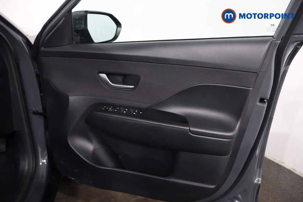 Hyundai Kona Advance Automatic Petrol-Electric Hybrid SUV - Stock Number (1632807) - 25th supplementary image