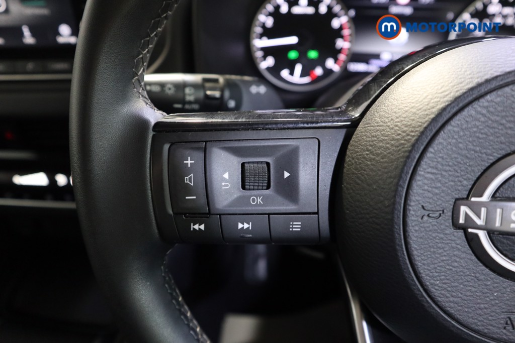 Nissan Qashqai Acenta Premium Manual Petrol SUV - Stock Number (1632858) - 3rd supplementary image