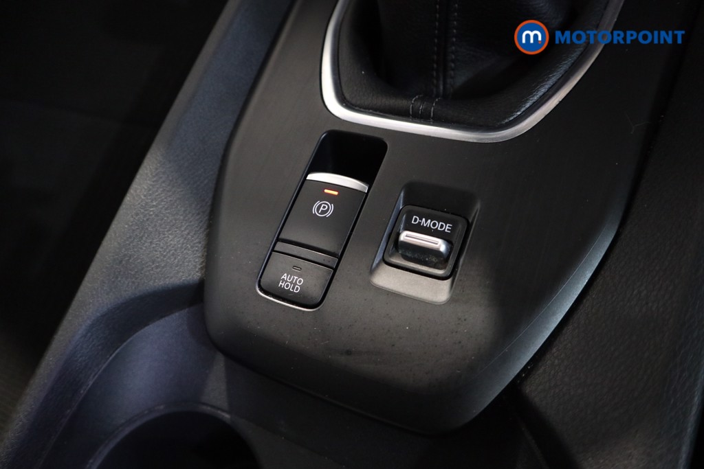 Nissan Qashqai Acenta Premium Manual Petrol SUV - Stock Number (1632858) - 9th supplementary image