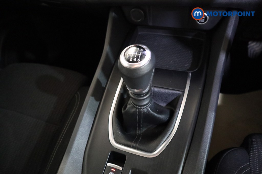 Nissan Qashqai Acenta Premium Manual Petrol SUV - Stock Number (1632858) - 10th supplementary image