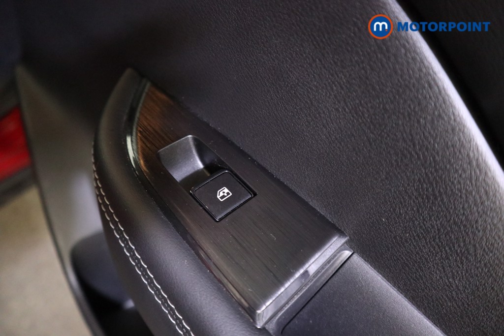 Nissan Qashqai Acenta Premium Manual Petrol SUV - Stock Number (1632858) - 18th supplementary image