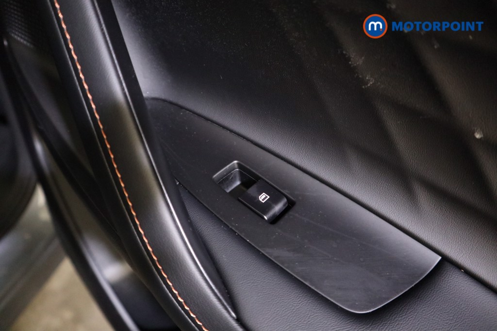 Mg Motor Uk HS Trophy Automatic Petrol-Electric Hybrid SUV - Stock Number (1632868) - 20th supplementary image