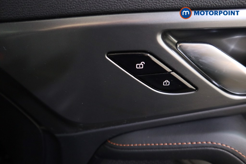 Mg Motor Uk HS Trophy Automatic Petrol-Electric Hybrid SUV - Stock Number (1632990) - 12th supplementary image