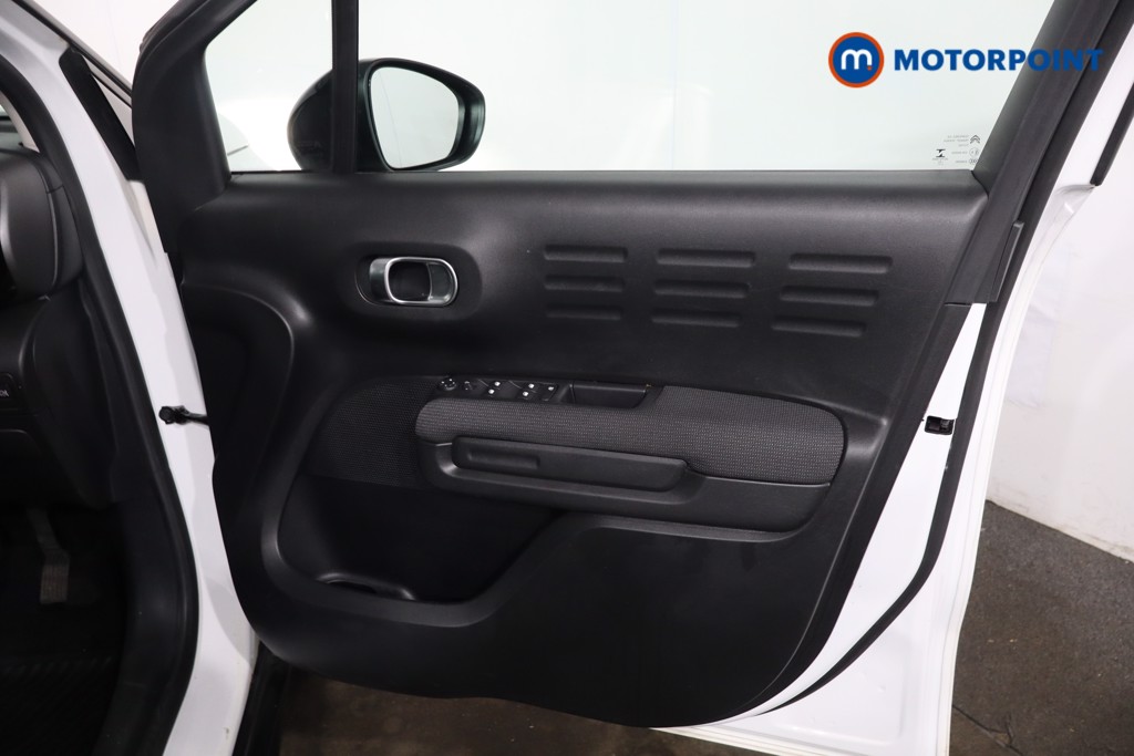 Citroen C3 Aircross Shine Manual Petrol SUV - Stock Number (1633048) - 22nd supplementary image